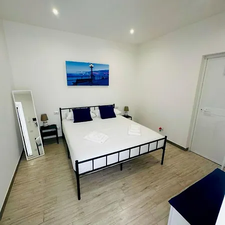 Valona Апартаменты Бари